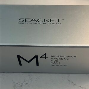 Seacret Mineral Mud Mask